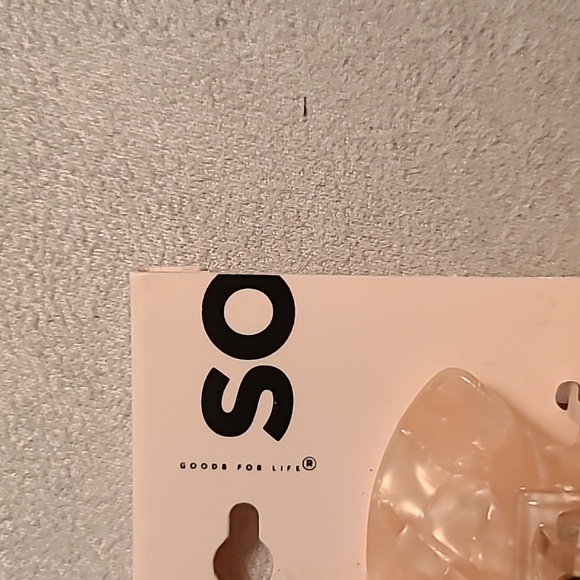 SO BRAND LARGE HAIR CLIP - Picture 2 of 5